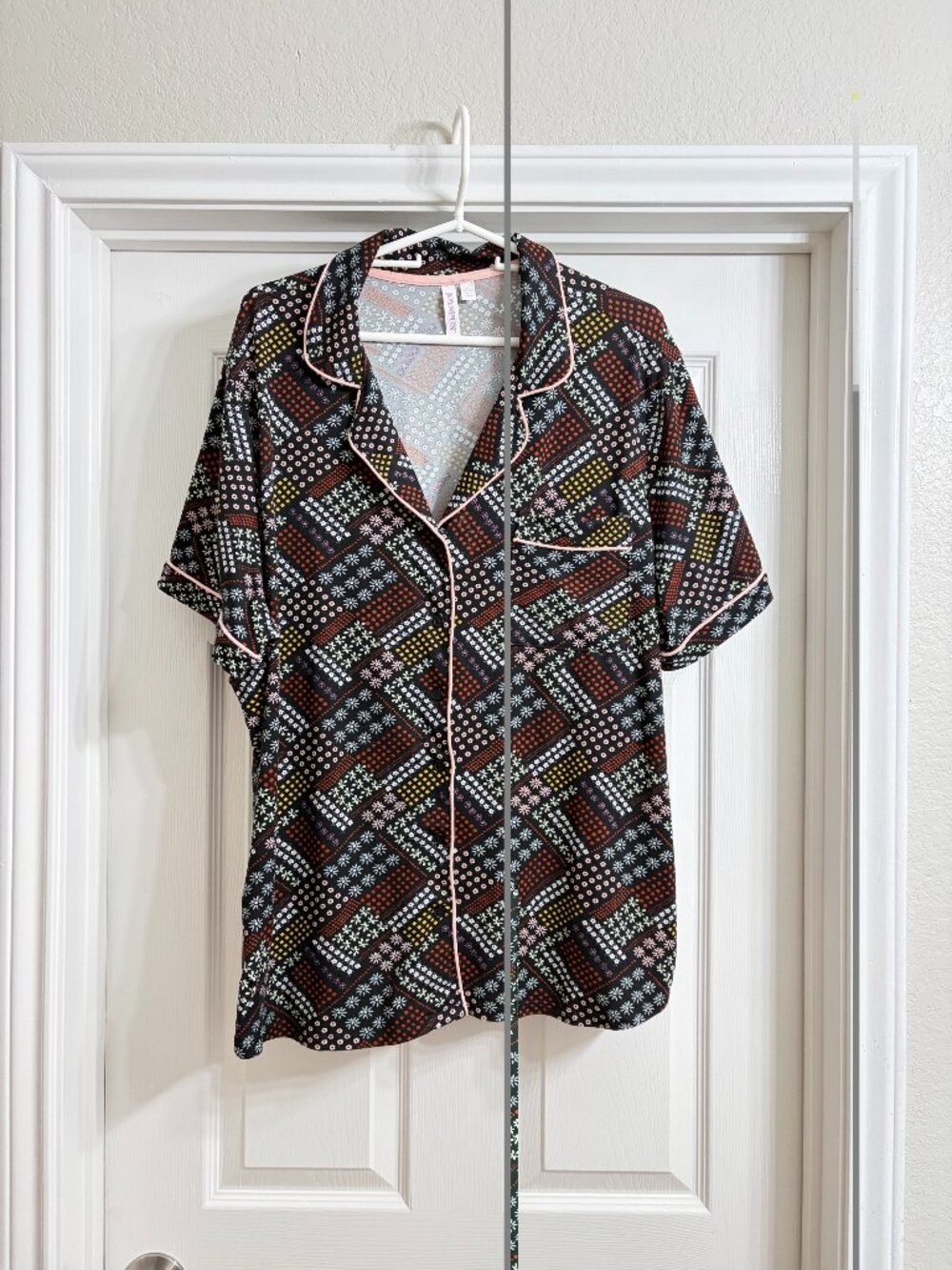 Joyspun Brand Women's Multi-Color Pajama Top, Size 3X
